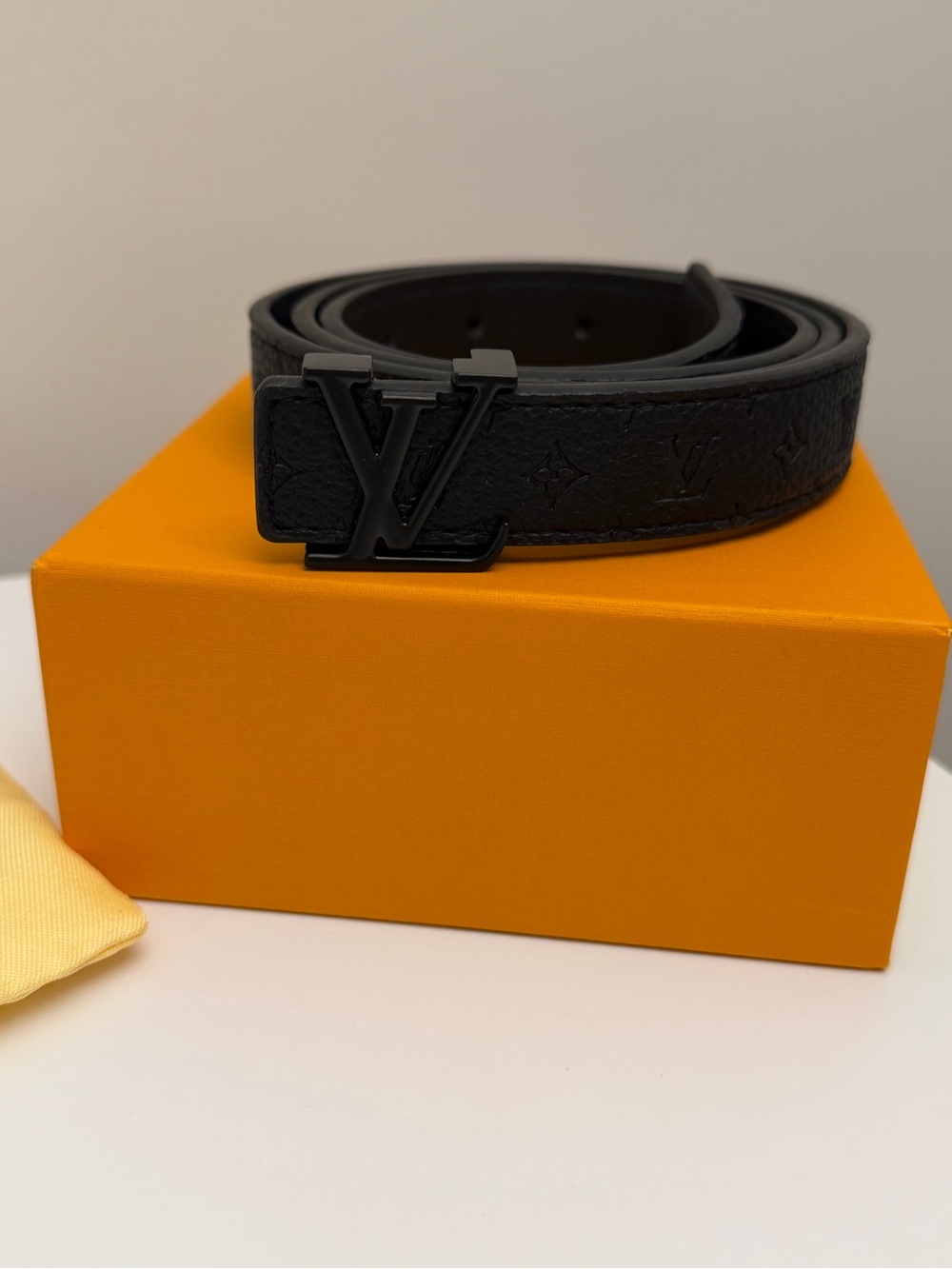 Louis Vuitton Black LV Initiales Belt